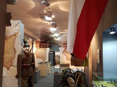 "Dzień w którym pękło niebo… dębicki wrzesień 1939 roku"